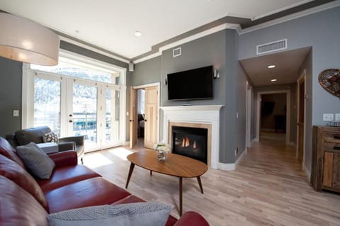 Mears House Unit 2C House in Durango