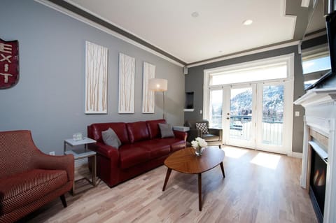 Mears House Unit 2C House in Durango