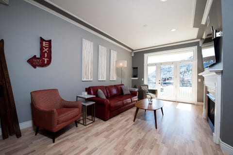 Mears House Unit 2C House in Durango