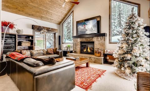 2030 Meadow Brook Lane Unit A House in Vail