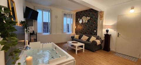 Living room, Bath