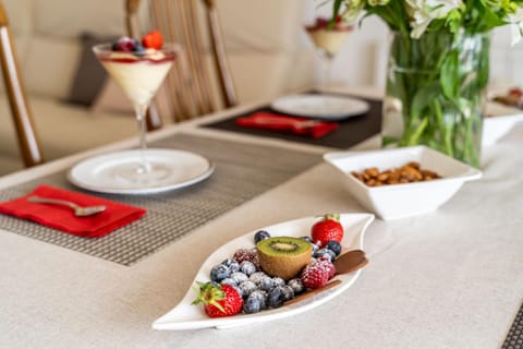 Deluxe apartment Bed and Breakfast in Mlini