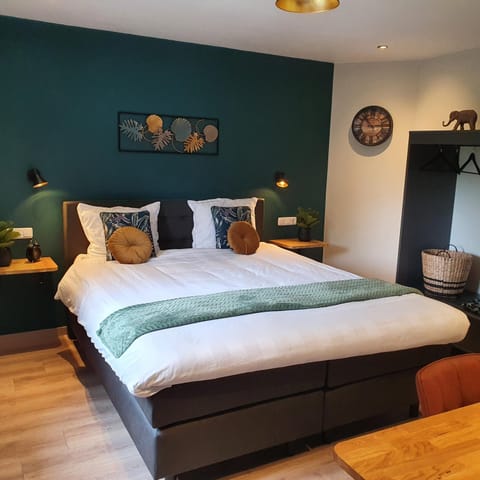 B&B Vroelen-Noorbeek Bed and Breakfast in Limburg (province)