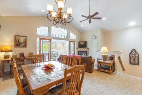 Sky Rocket 3 House in Ouray