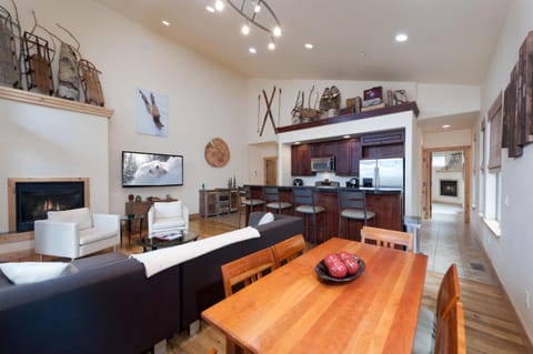 Alpenglow 18 House in Purgatory