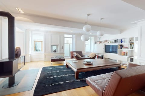 Le N 10 - Apartment of 200 sqm with patio of 35 square meters in Old Town Apartment in Annecy