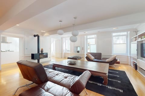 Le N 10 - Apartment of 200 sqm with patio of 35 square meters in Old Town Apartment in Annecy