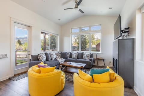 749 Sherman Street House in Ridgway