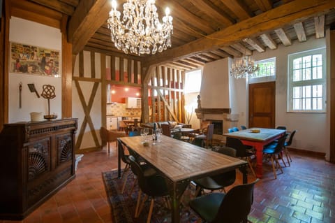 Lounge or bar