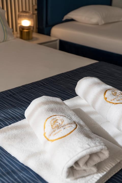 Oyster Central Suites Apartment in Sarandë