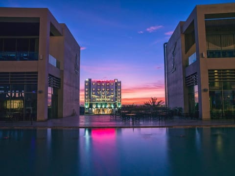 Property building, Neighbourhood, Sunset