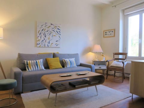 Maison de charme avec jardin, terrasse et WIFI, à 600m de la mer à Pleumeur-Bodou - FR-1-368-294 House in Trégastel