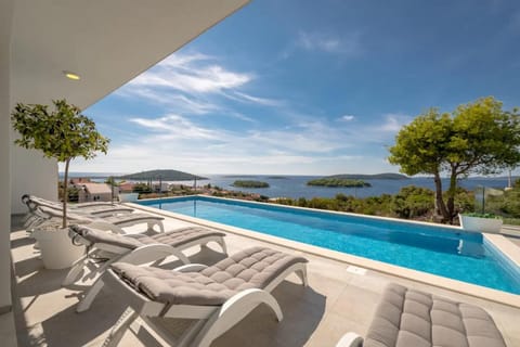 Property building, Pool view, Swimming pool