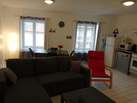 Appart'Hôtel Lagnieu Apartment in Auvergne-Rhône-Alpes
