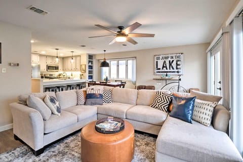 Waterfront Horseshoe Bay Retreat with Game Room! House in Horseshoe Bay