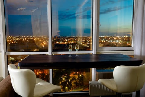 Living room, Dining area