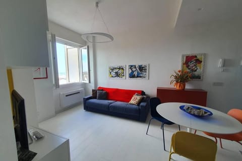 Bed, TV and multimedia, Living room, Dining area, Sea view, Sea view
