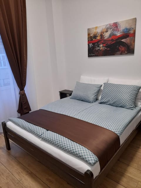 Bed, Decorative detail, Bedroom