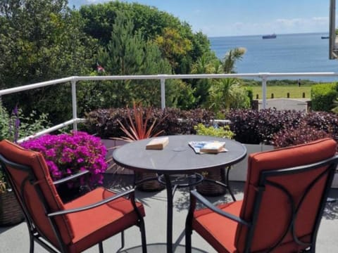 Natural landscape, View (from property/room), Balcony/Terrace, Sea view