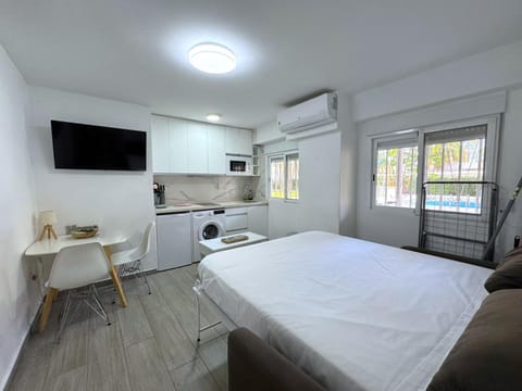 Living room, Bedroom