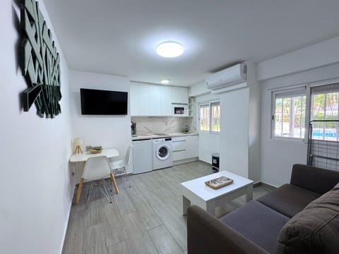 Living room, Bedroom