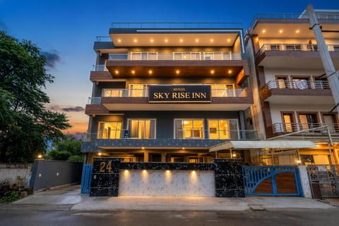 Property building, Facade/entrance