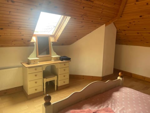 Katy Kellys Countryside Self Catering Cottage House in County Galway