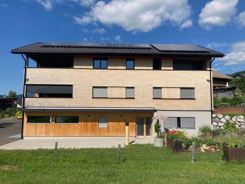 Property building, Spring, Garden