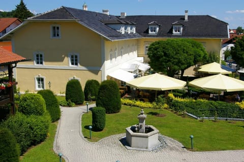 Property building, Garden