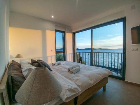 Bedroom, Sea view