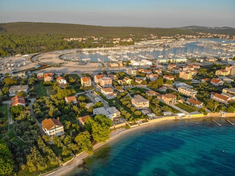 Property building, Bird's eye view