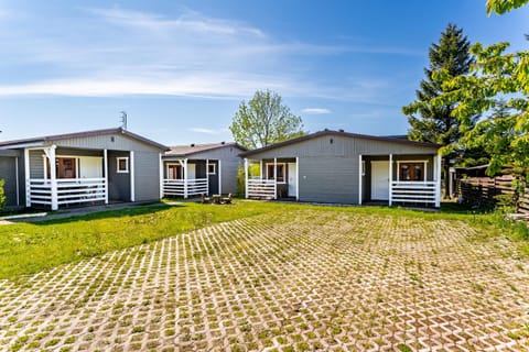 FOLGI Domki Chłapowo Chalet in Wladyslawowo
