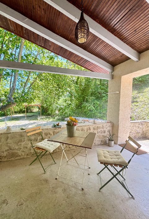 Le petit chalus Apartment in Forcalquier