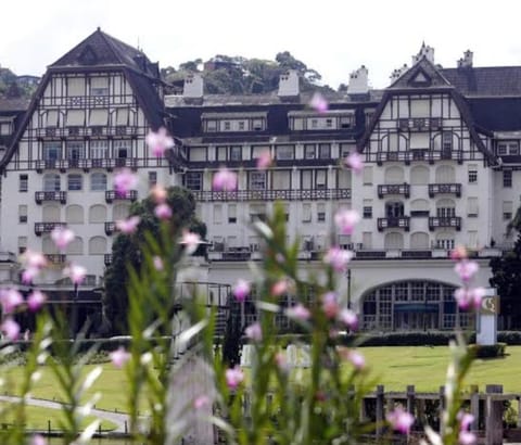 Quarto e sala Palácio Quitandinha Petrópolis Apartment in Duque de Caxias