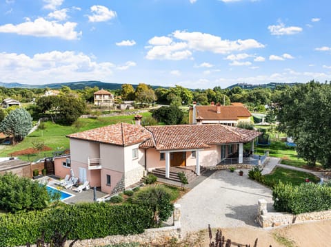 Property building, Neighbourhood, Garden, Garden view, Landmark view, Swimming pool, Parking