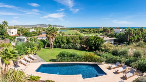 Natural landscape, Garden, Garden view, Pool view, Sea view, Swimming pool, sunbed