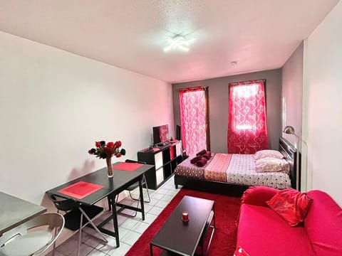 Le Red Escape à 15min du centre avec parking privé gratuit Apartment in Annecy