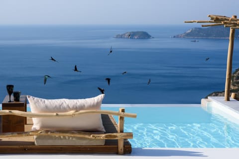 Sea view, Swimming pool
