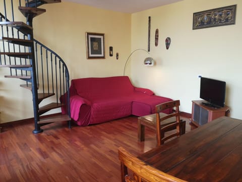 Porta a Mare, free parking Apartment in Livorno