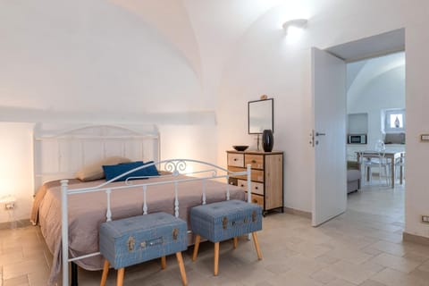 Arco Antelmy House in Ceglie Messapica