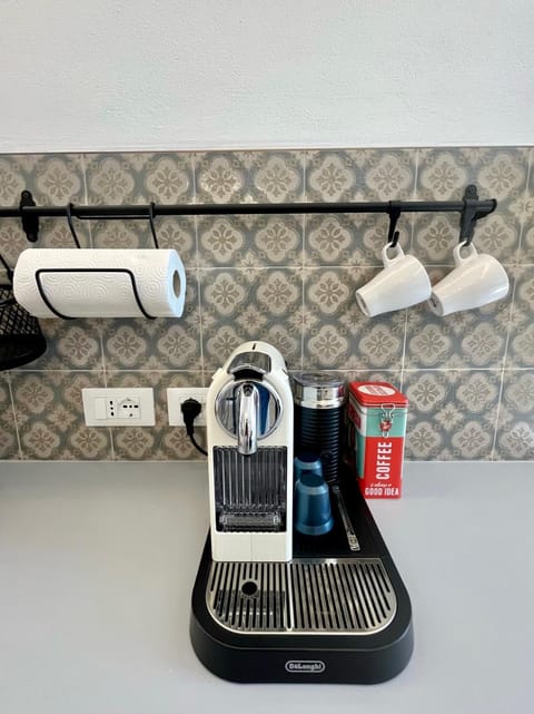 Coffee/tea facilities, Kitchen or kitchenette