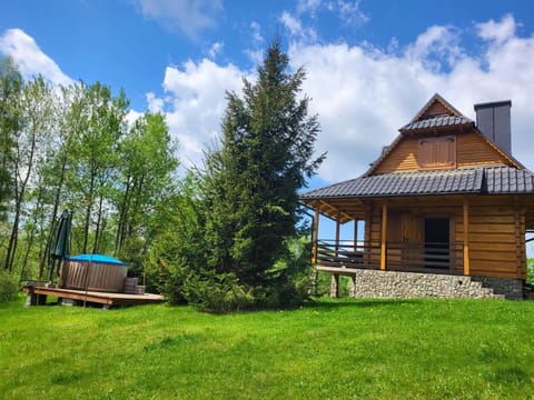 Property building, Spring, Day, Natural landscape, Garden, Garden view