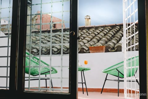 Nearby landmark, Balcony/Terrace