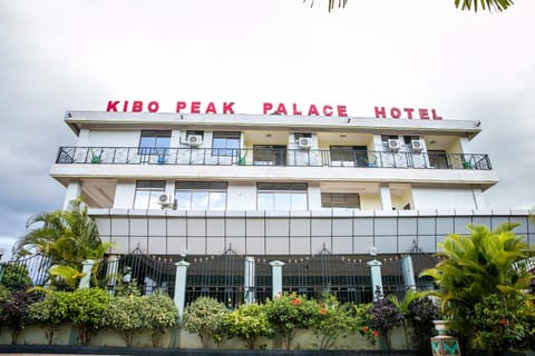 Property building, Day