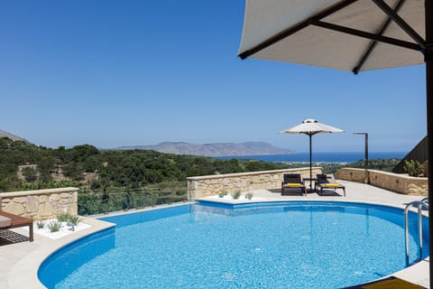 Day, Natural landscape, Balcony/Terrace, Mountain view, Sea view, Swimming pool, sunbed