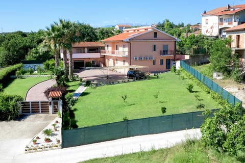 Property building, Street view