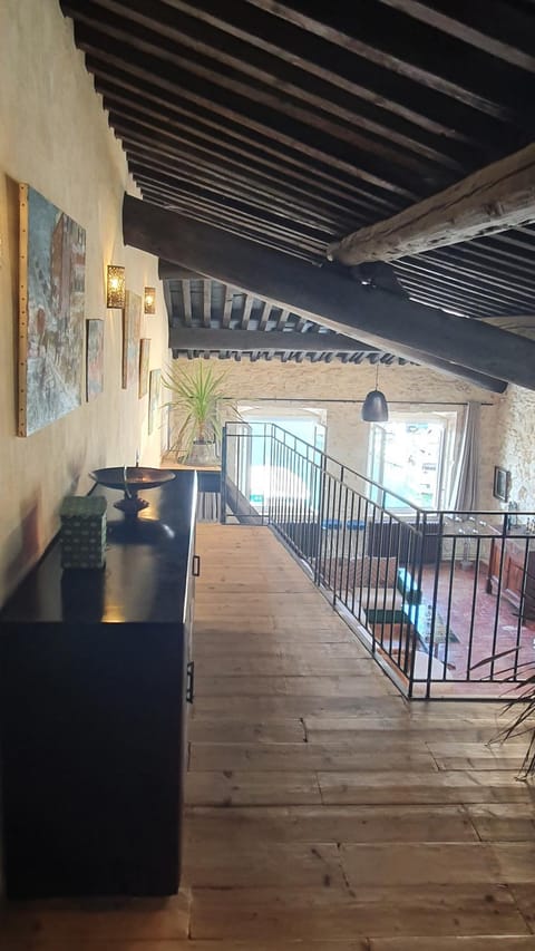 Grand Loft en plein coeur du Vieux-Port Apartment in Marseille