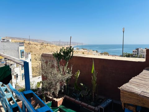 Property building, View (from property/room), Balcony/Terrace, Sea view
