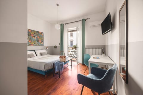 TV and multimedia, View (from property/room), Balcony/Terrace, Bedroom