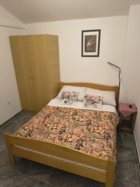 Apartment in Zdrelac with balcony, air conditioning, WiFi, washing machine 4834-2 Apartment in Šibenik-Knin County, Croatia